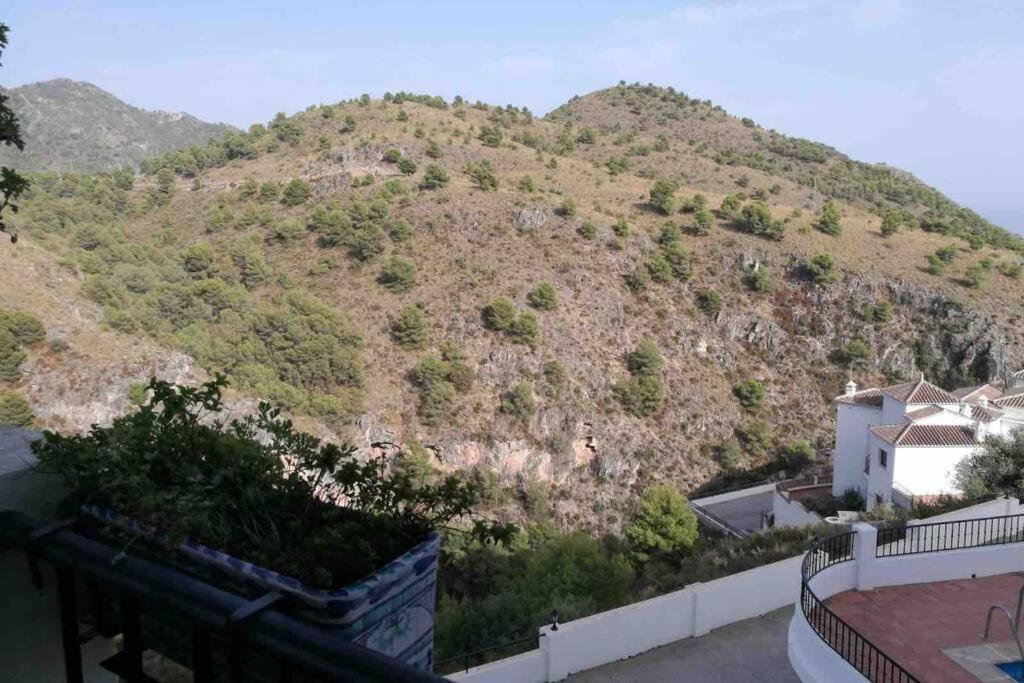 Precioso Apartamento De Dos Plantas Con Vistas Frigiliana Exteriér fotografie