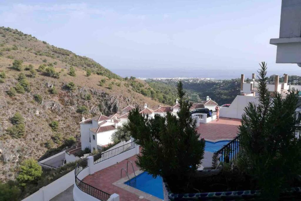 Precioso Apartamento De Dos Plantas Con Vistas Frigiliana Exteriér fotografie